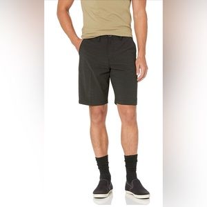 Billabong Men's Classic 4-Way Stretch Quick Dry Hybrid Short, 21 Inch Outseam